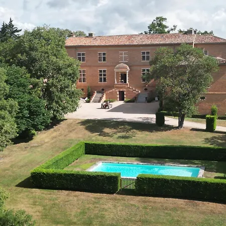 Chateau De Savignac-Mona