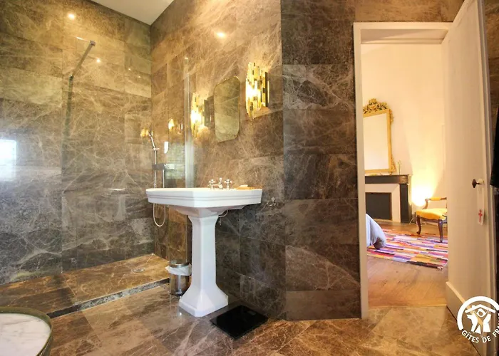 Frühstückspension Chateau De Savignac-Mona