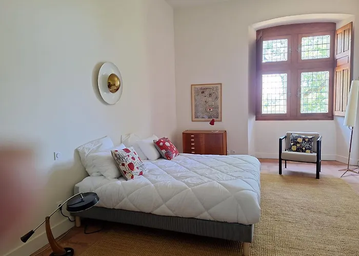 Bed and breakfast Chateau De 3*