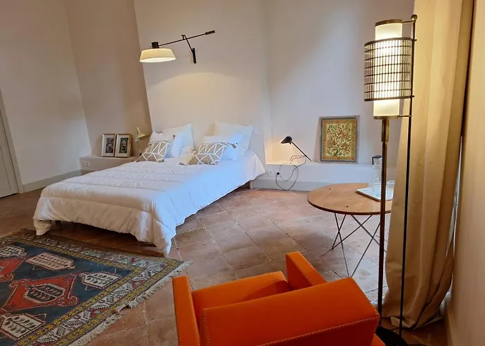 Bed and breakfast Chateau De 3*